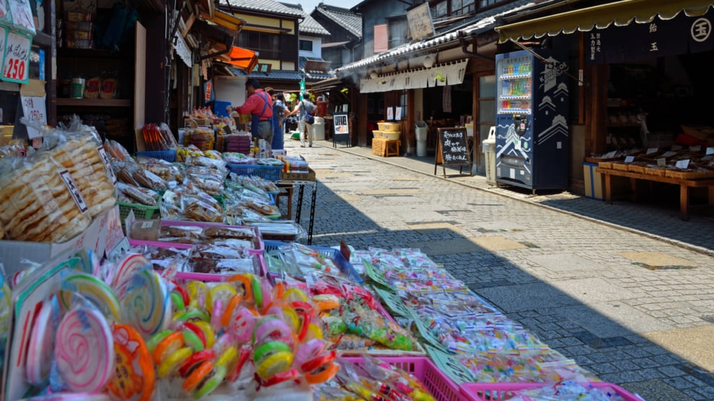 菓子屋橫丁