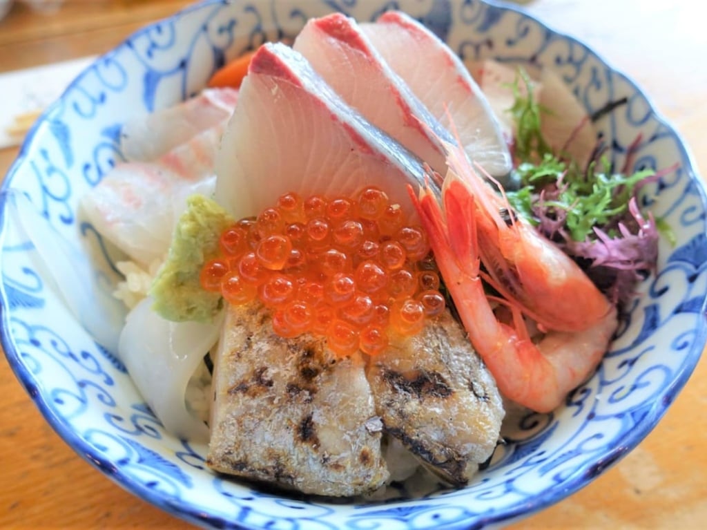 油屋海鮮丼