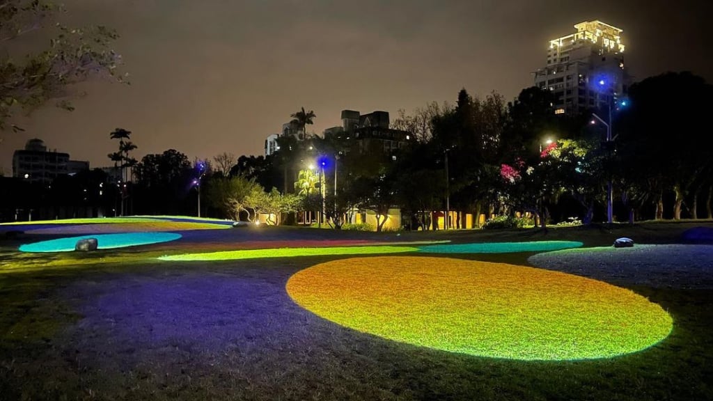 跑馬古道公園 光雕秀 礁溪夜景 宜蘭晚上景點